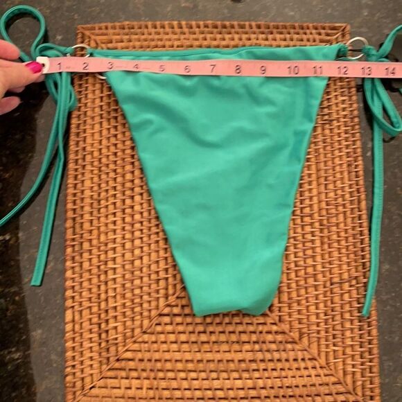 Pretty Little Thing Sz US 8 UK 12 NWT Green Ring Side Tie Bikini Bottom - Picture 6 of 8